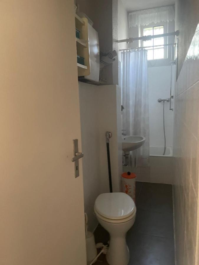 1 Schlafenzimmer 1 Whonzimmer Waschmaschine Trockner Maximum 4Personen Rheinhausen Center Appartement 1705 Duisburg Dış mekan fotoğraf